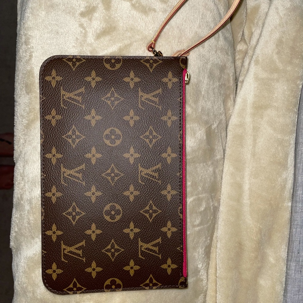 Authentic Louis Vuitton wristlet